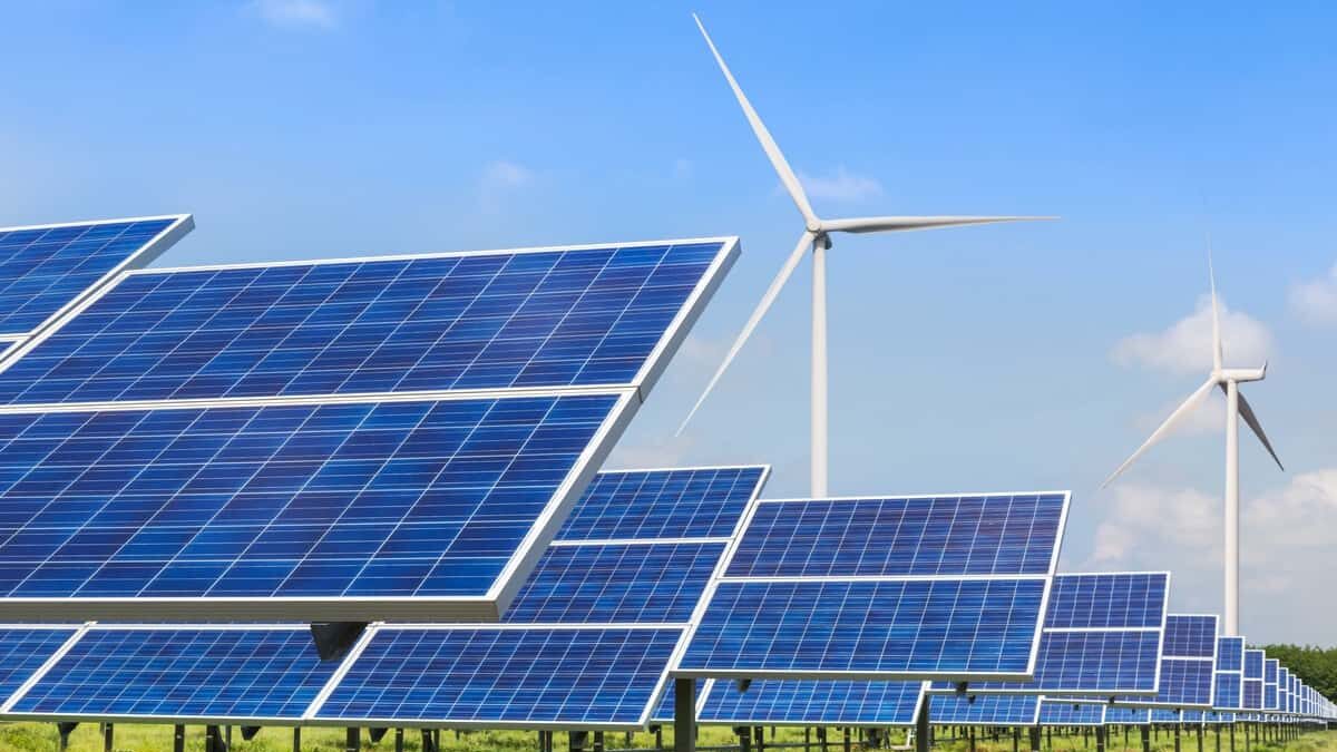 Clean Energy-Solar-Wind Turbine