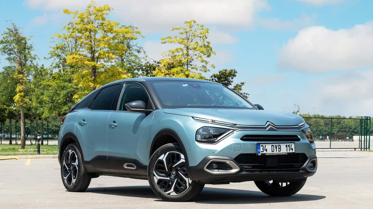 Citroen C4 is a subcompact crossover SUV