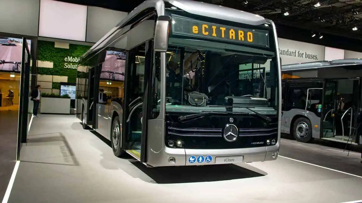 Low floor electric bus Mercedes-Benz eCitaro