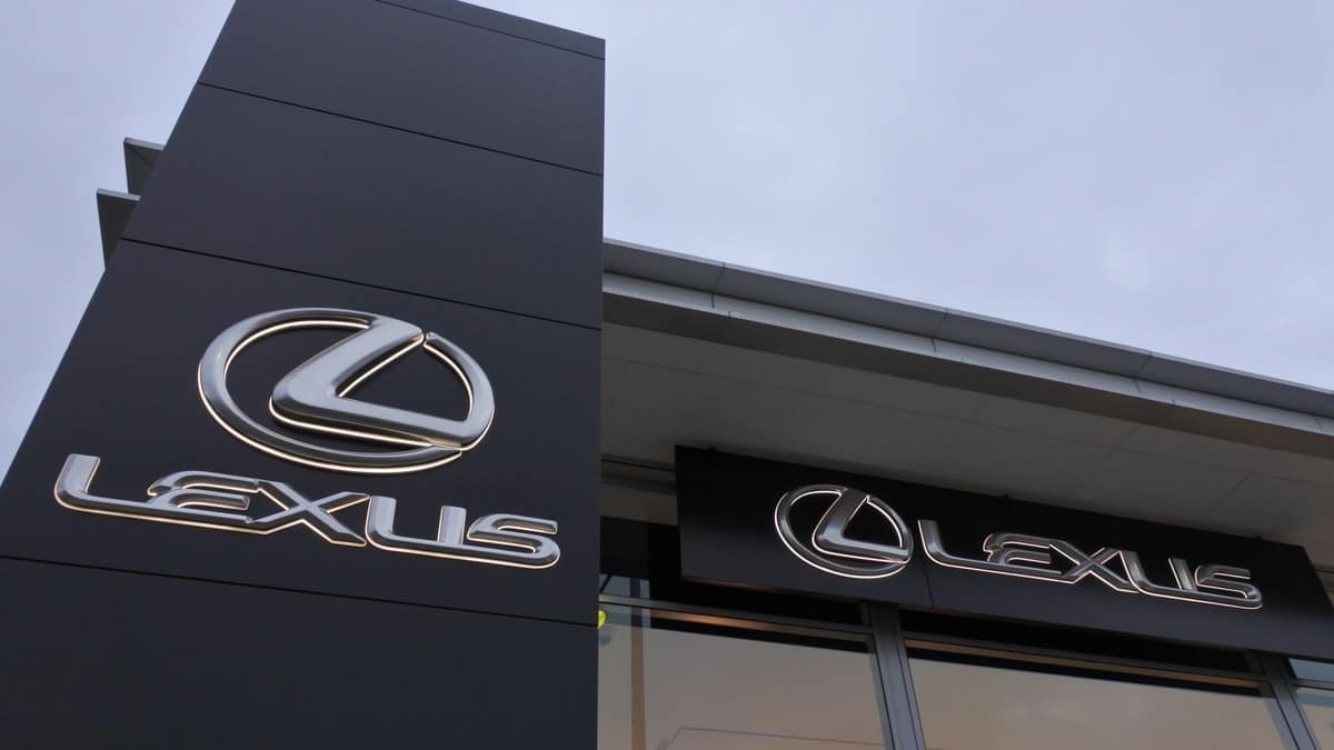 Lexus Brand