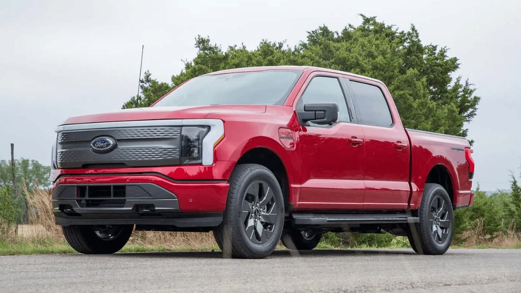 Motortrend Awards Ford F Lighting As The Pickup Truck Of The Year