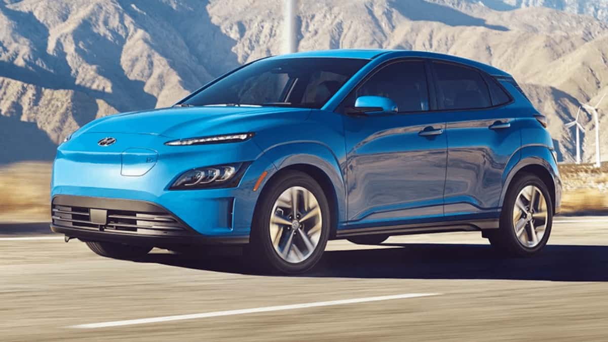 Hyundai announces the 2024 Kona Electric pricing with two battery