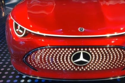 EV_Mercedes-Benz CLA_exterior front hood_Munich_Auto_Show_2023